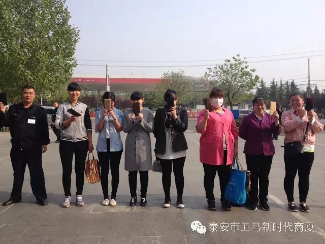 青春不言敗，愛拼才會(huì)贏。五馬店春季拔河比賽實(shí)況記錄！